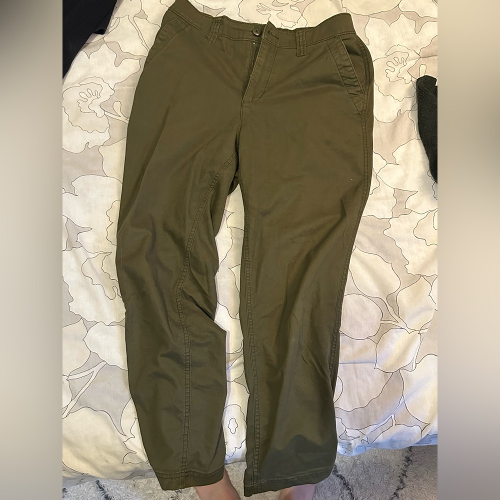 Old Navy Chinos